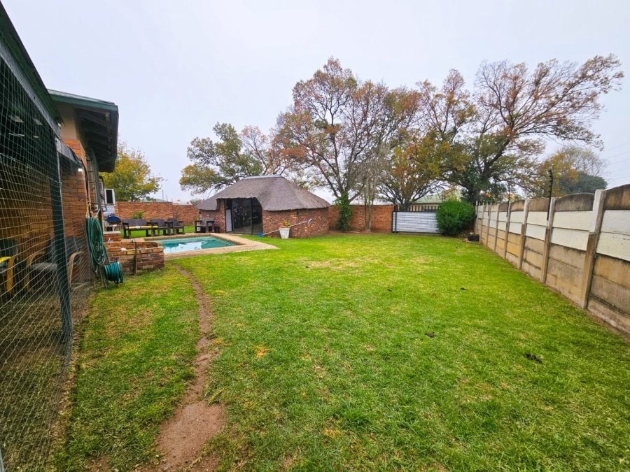 2 Bedroom Property for Sale in Glenvarloch Gauteng