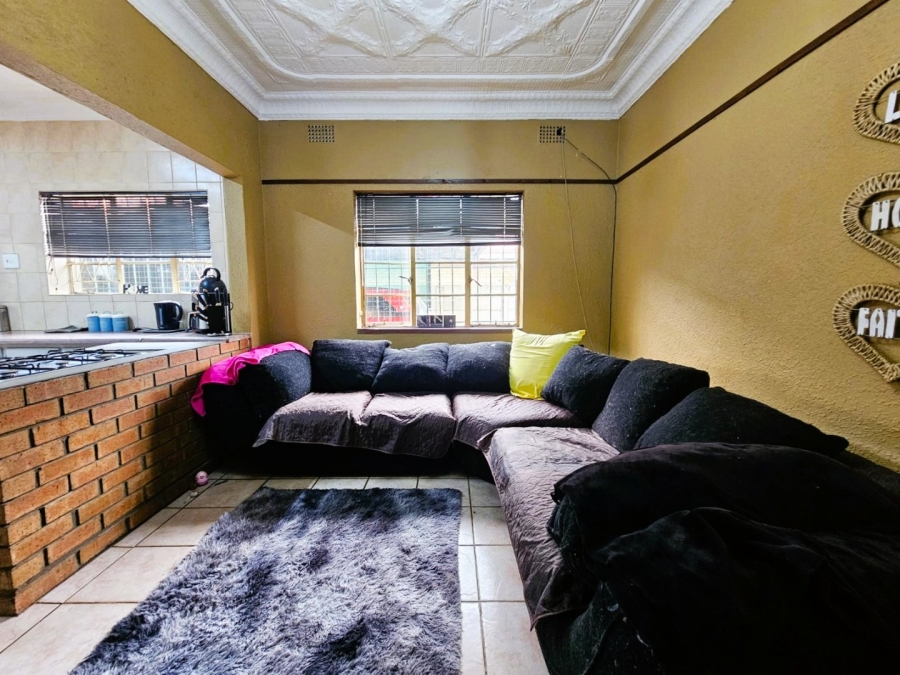 2 Bedroom Property for Sale in Glenvarloch Gauteng