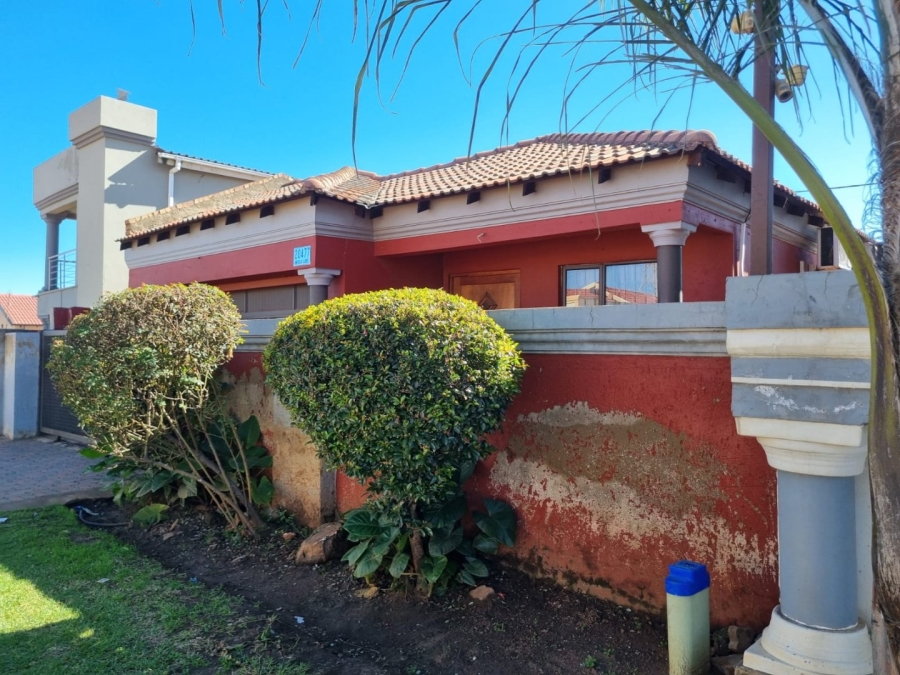 3 Bedroom Property for Sale in Mfundo Park Gauteng
