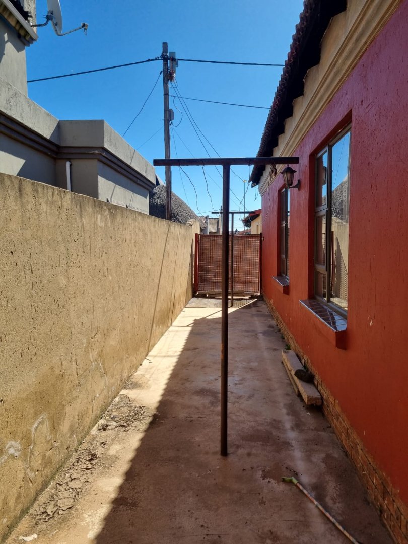 3 Bedroom Property for Sale in Mfundo Park Gauteng