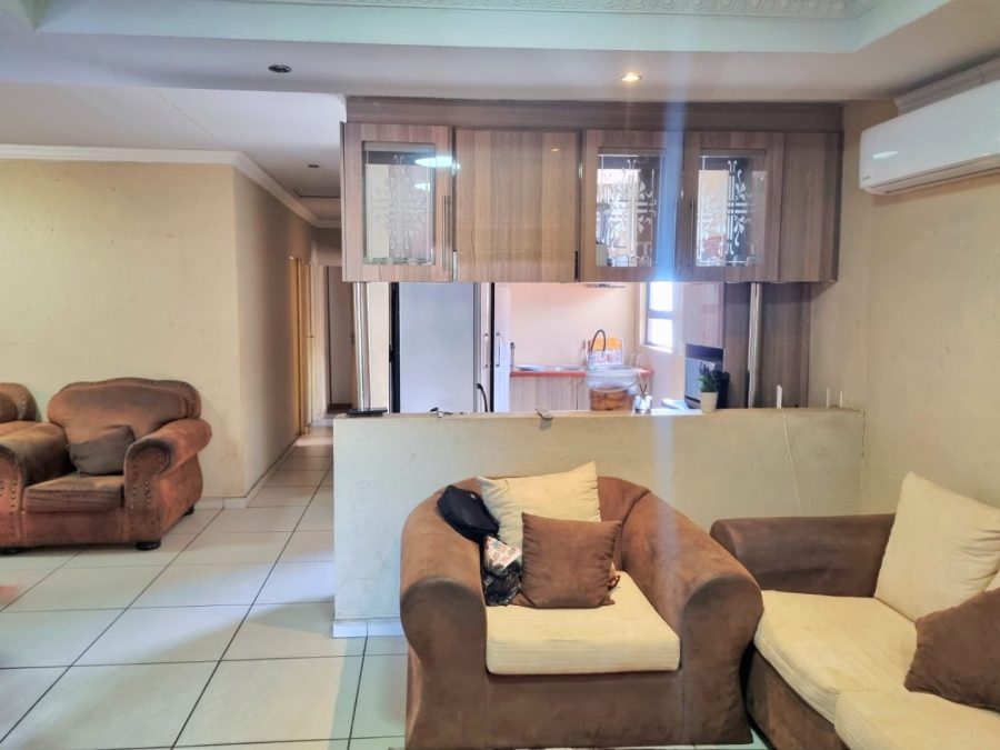 3 Bedroom Property for Sale in Mfundo Park Gauteng