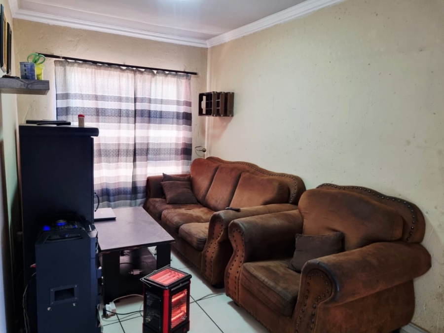 3 Bedroom Property for Sale in Mfundo Park Gauteng
