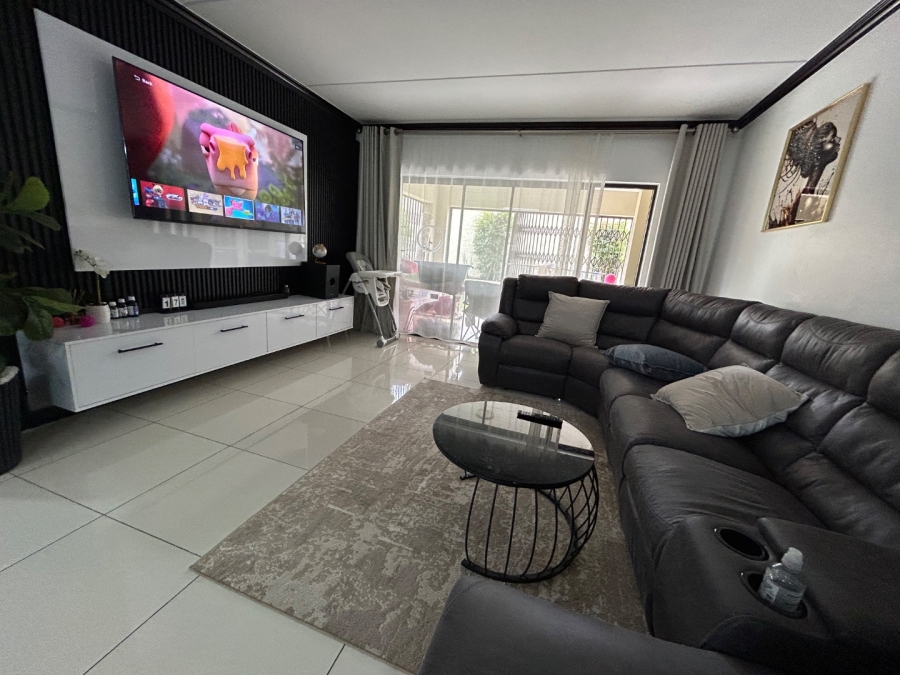 3 Bedroom Property for Sale in Carlswald Gauteng