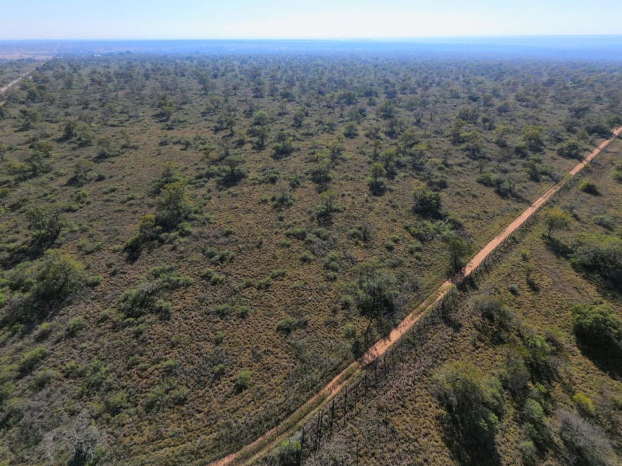 Commercial Property for Sale in Lusthof Gauteng