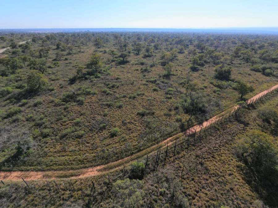 Commercial Property for Sale in Lusthof Gauteng