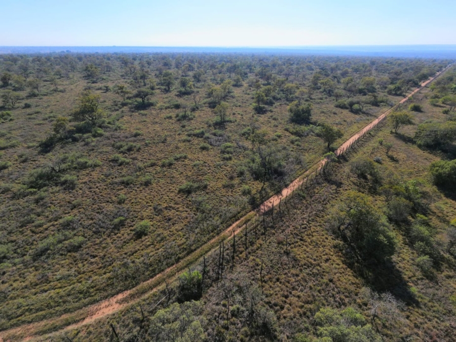 Commercial Property for Sale in Lusthof Gauteng