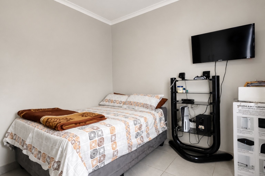 3 Bedroom Property for Sale in Andeon Gauteng