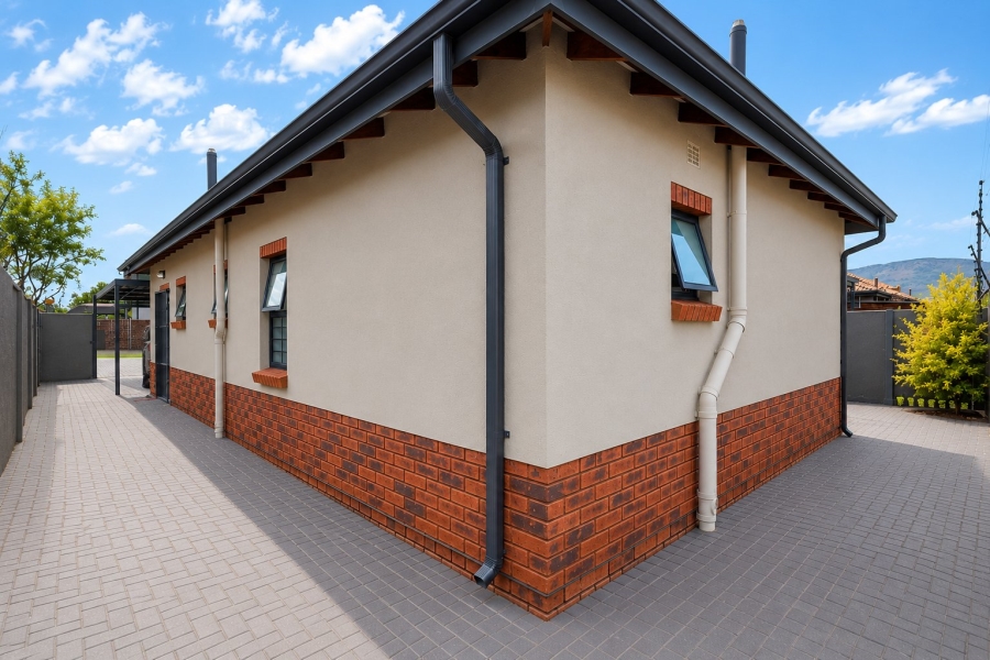 3 Bedroom Property for Sale in Andeon Gauteng