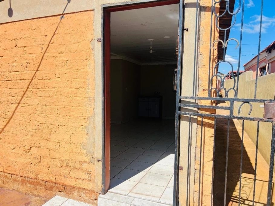 1 Bedroom Property for Sale in Atteridgeville Gauteng