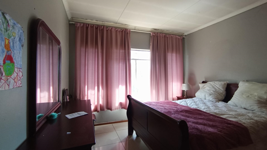  Bedroom Property for Sale in Centurion Central Gauteng