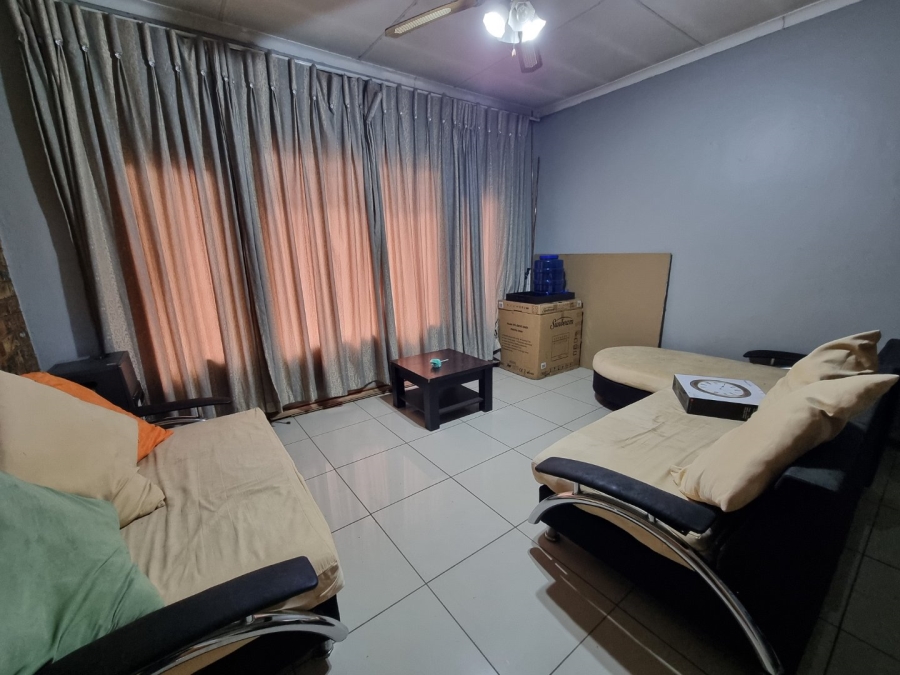 2 Bedroom Property for Sale in Centurion Central Gauteng