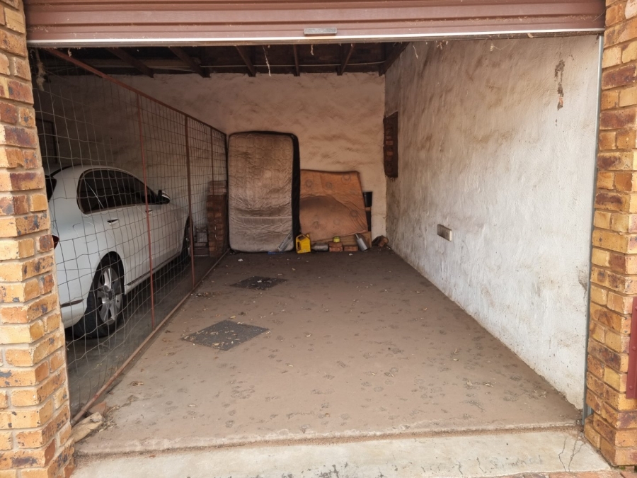 2 Bedroom Property for Sale in Centurion Central Gauteng