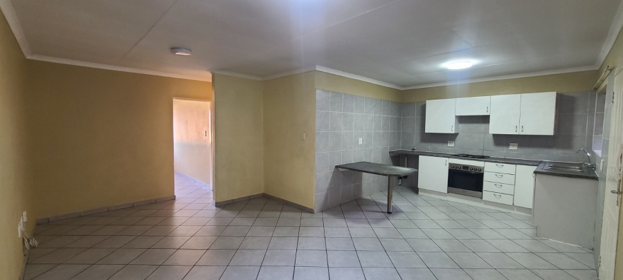 2 Bedroom Property for Sale in Edenvale Central Gauteng