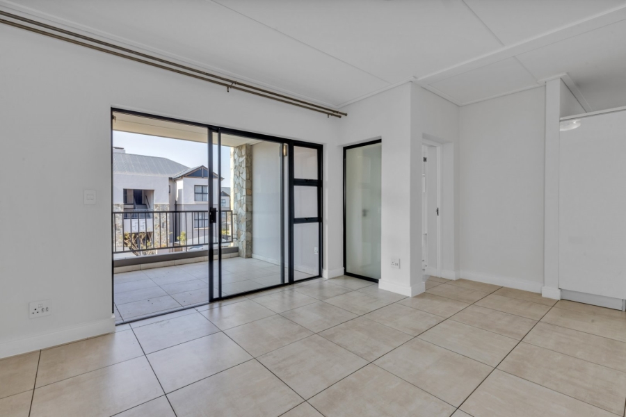 2 Bedroom Property for Sale in Waterfall Gauteng