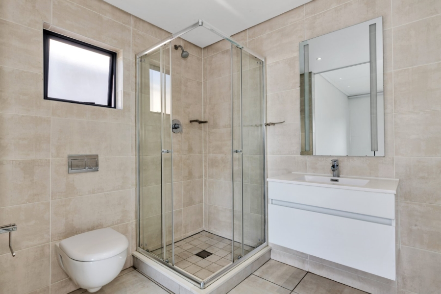 2 Bedroom Property for Sale in Waterfall Gauteng