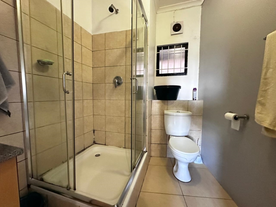 To Let 1 Bedroom Property for Rent in Auckland Park Gauteng