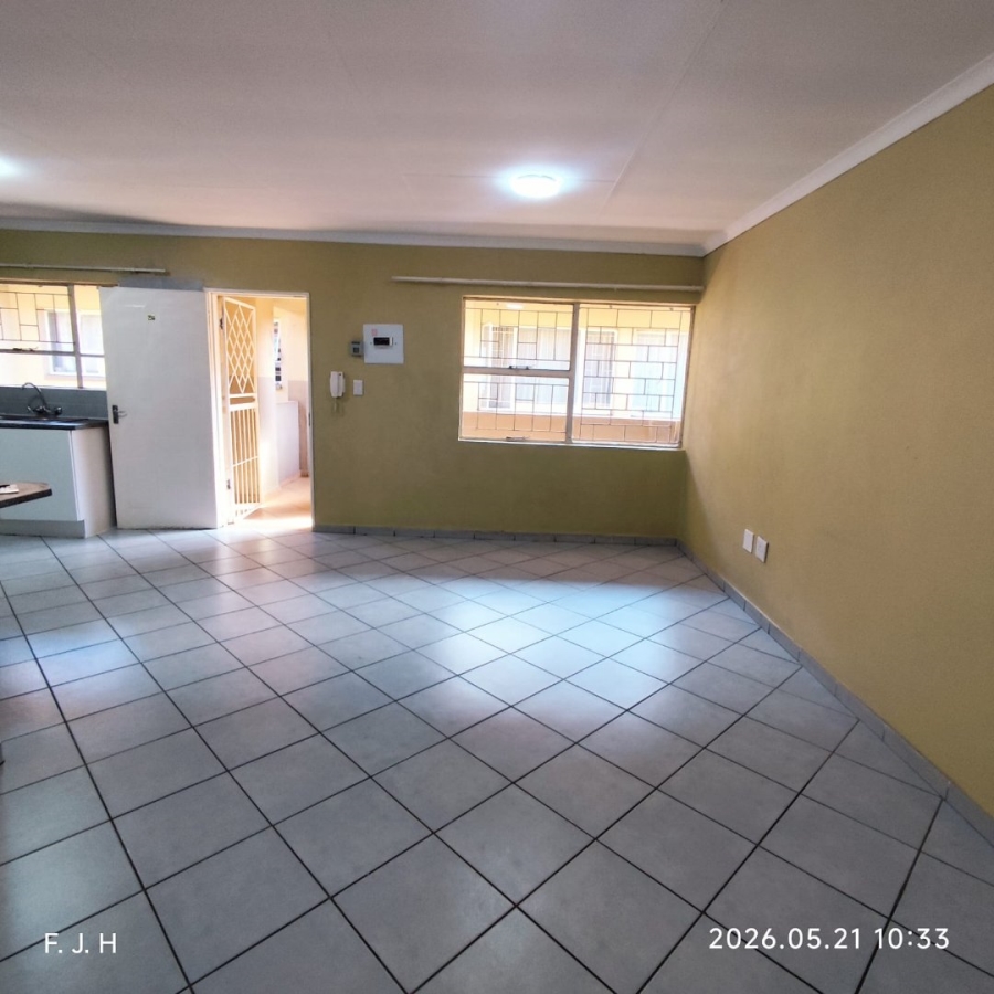 2 Bedroom Property for Sale in Edenvale Central Gauteng