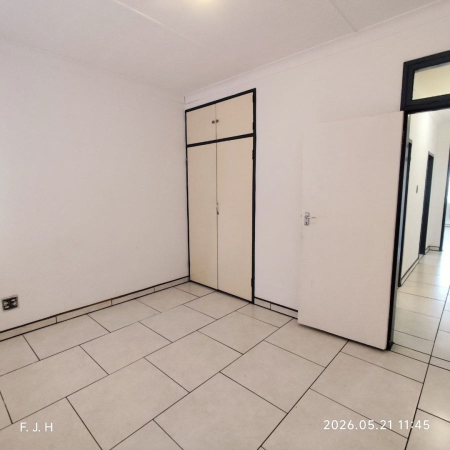 2 Bedroom Property for Sale in Eastleigh Gauteng