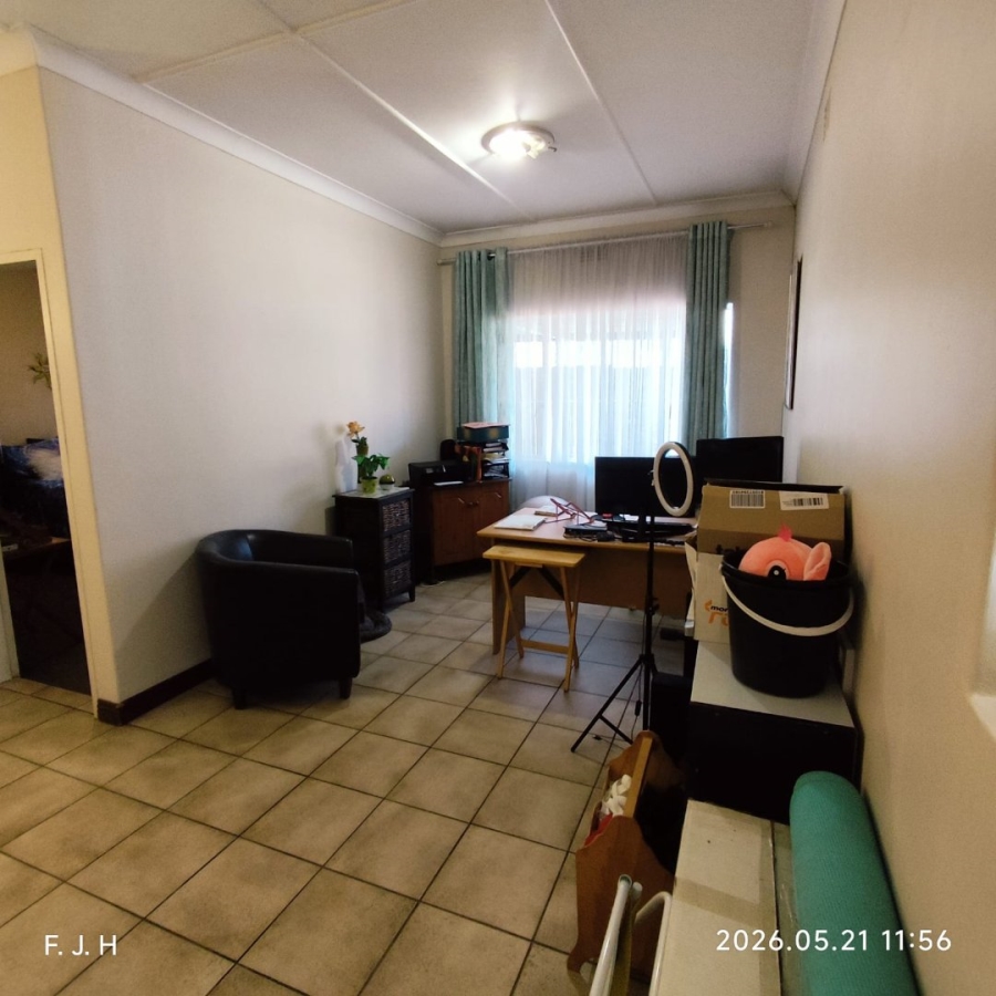 4 Bedroom Property for Sale in Eastleigh Gauteng
