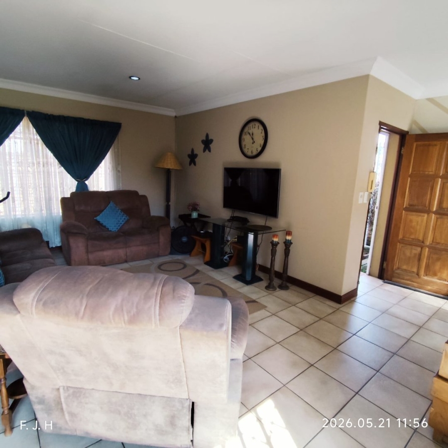 4 Bedroom Property for Sale in Eastleigh Gauteng