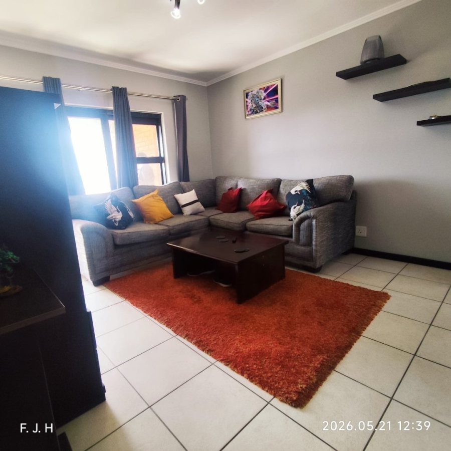 2 Bedroom Property for Sale in Greenstone Hill Gauteng