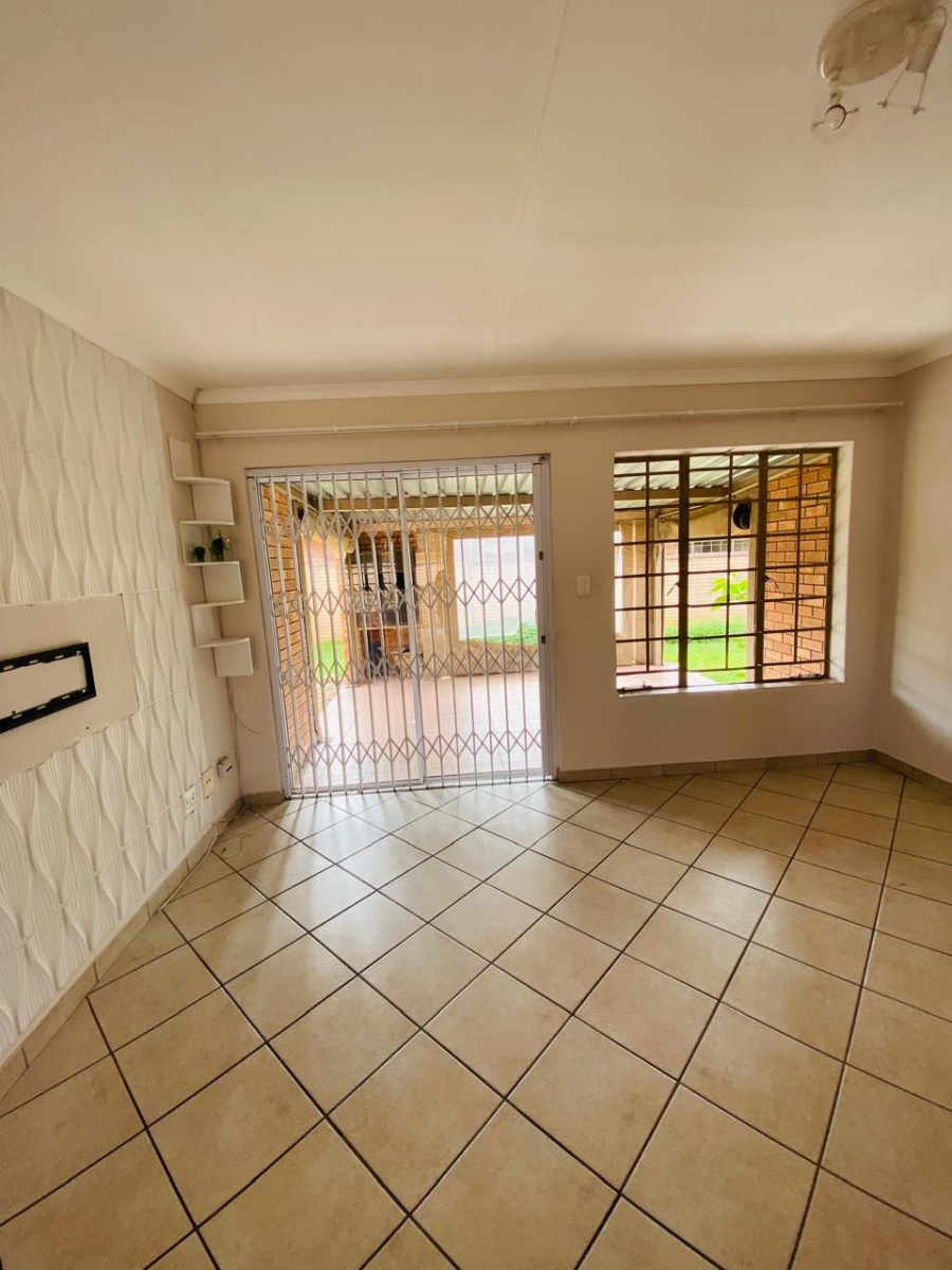 3 Bedroom Property for Sale in Willow Park Gauteng