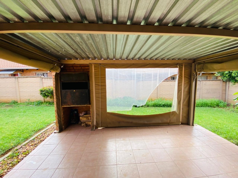 3 Bedroom Property for Sale in Willow Park Gauteng