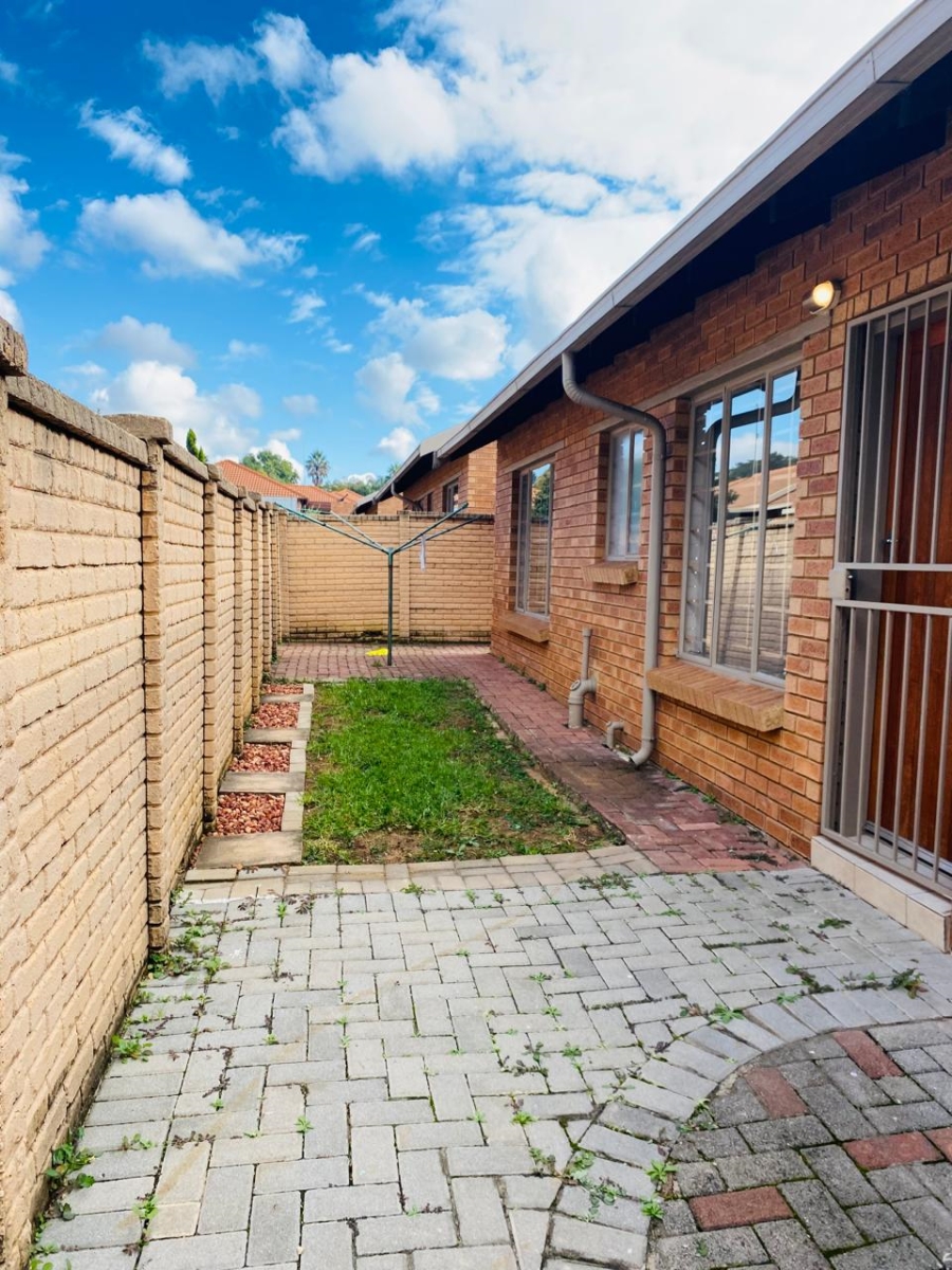 3 Bedroom Property for Sale in Willow Park Gauteng