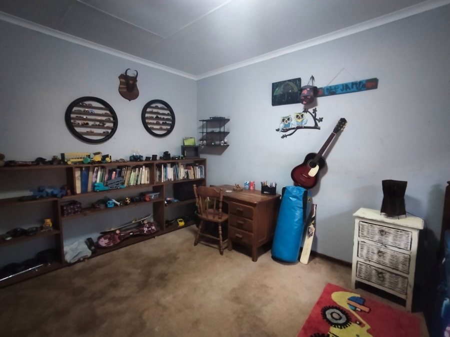 3 Bedroom Property for Sale in Struisbult Gauteng