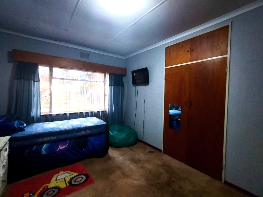 3 Bedroom Property for Sale in Struisbult Gauteng