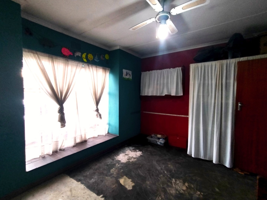 3 Bedroom Property for Sale in Struisbult Gauteng