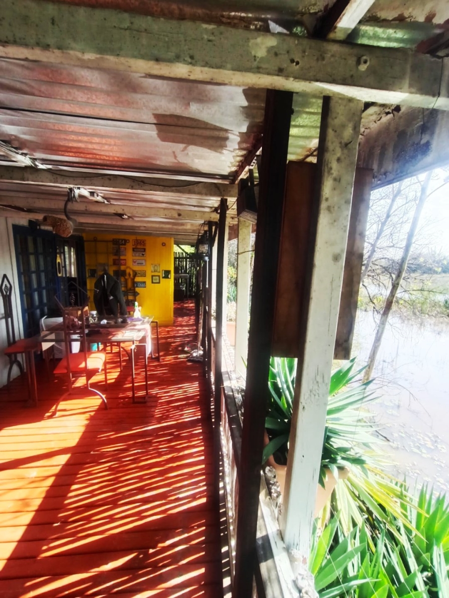 Commercial Property for Sale in Roodeplaat Gauteng