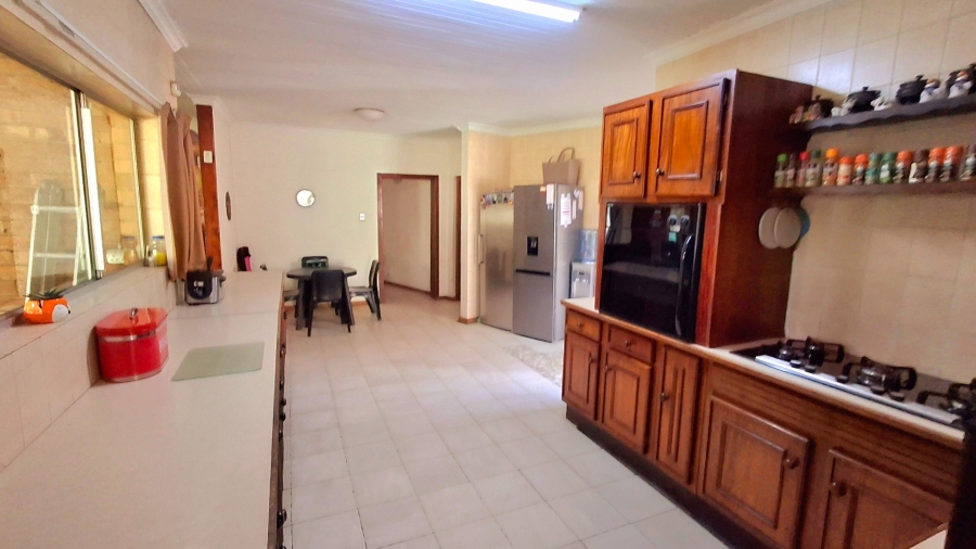 5 Bedroom Property for Sale in Vanderbijlpark Sw 2 Gauteng