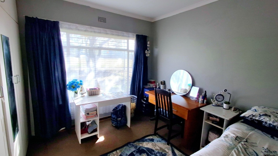 5 Bedroom Property for Sale in Vanderbijlpark Sw 2 Gauteng