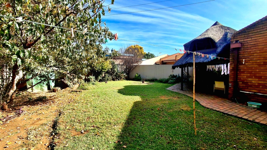 5 Bedroom Property for Sale in Vanderbijlpark Sw 2 Gauteng