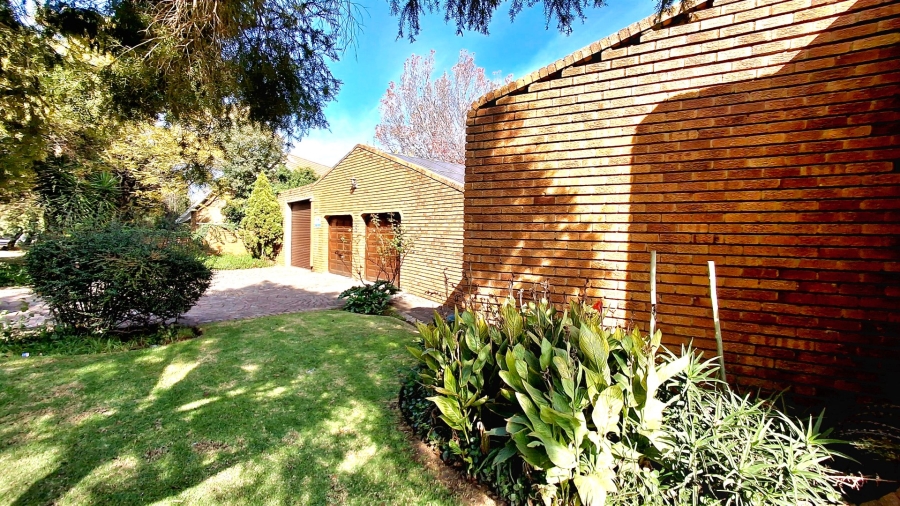 5 Bedroom Property for Sale in Vanderbijlpark Sw 2 Gauteng