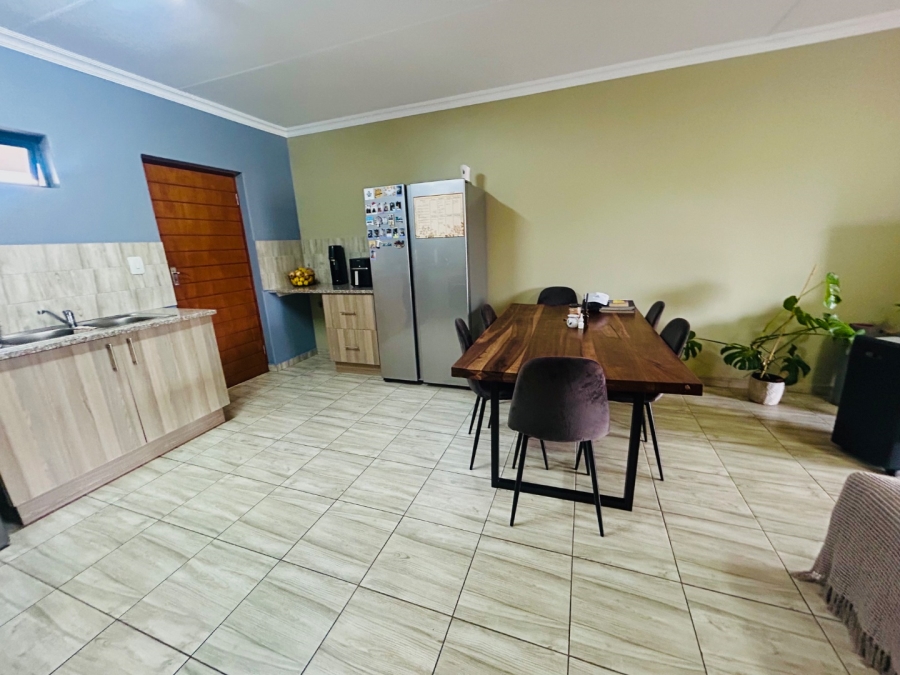 2 Bedroom Property for Sale in Carlswald Gauteng