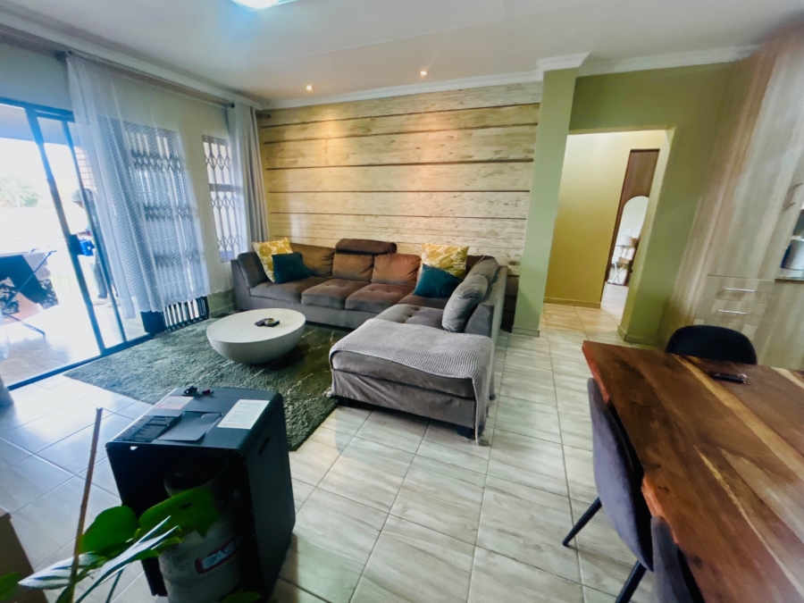2 Bedroom Property for Sale in Carlswald Gauteng