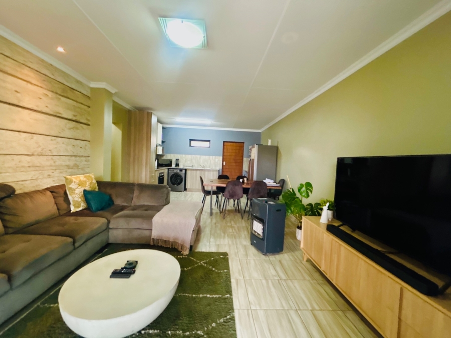 2 Bedroom Property for Sale in Carlswald Gauteng