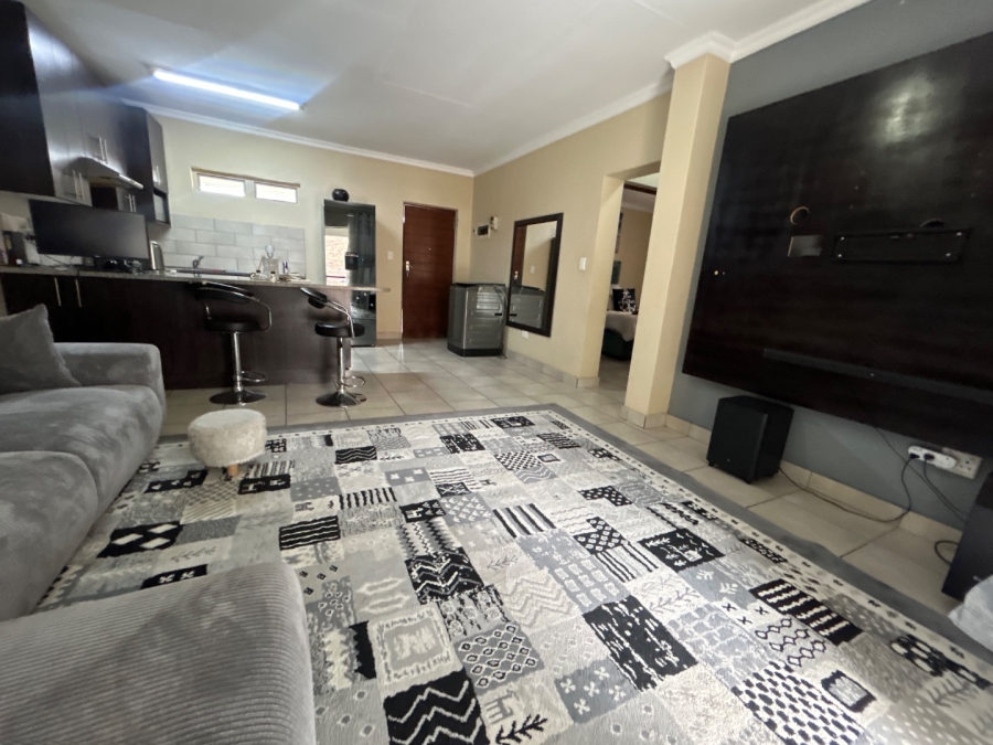 2 Bedroom Property for Sale in Carlswald Gauteng