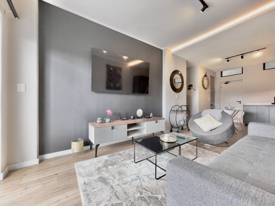 To Let 1 Bedroom Property for Rent in Sandton Central Gauteng
