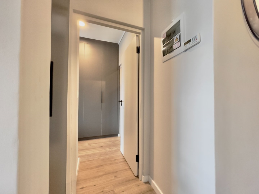To Let 1 Bedroom Property for Rent in Sandton Central Gauteng