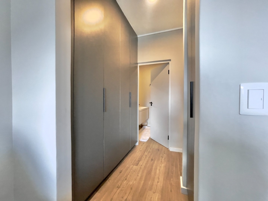To Let 1 Bedroom Property for Rent in Sandton Central Gauteng