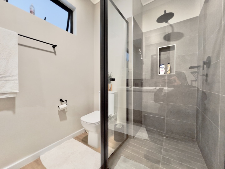 To Let 1 Bedroom Property for Rent in Sandton Central Gauteng