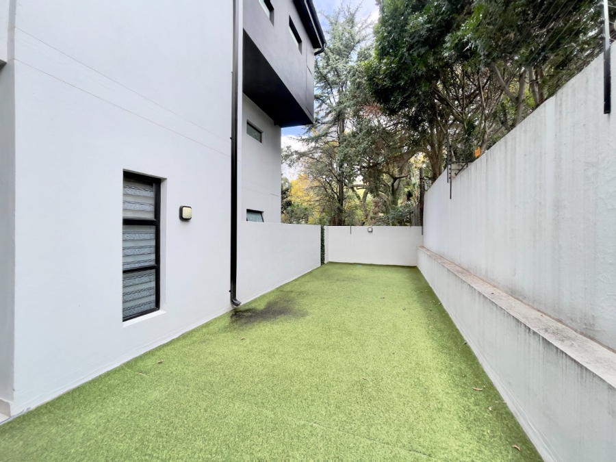 To Let 1 Bedroom Property for Rent in Sandton Central Gauteng