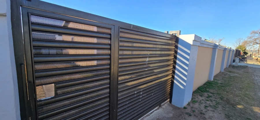 5 Bedroom Property for Sale in Krugersdorp West Gauteng