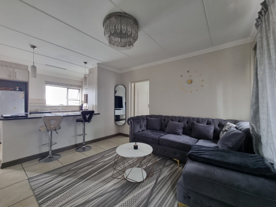 2 Bedroom Property for Sale in Amberfield Gauteng