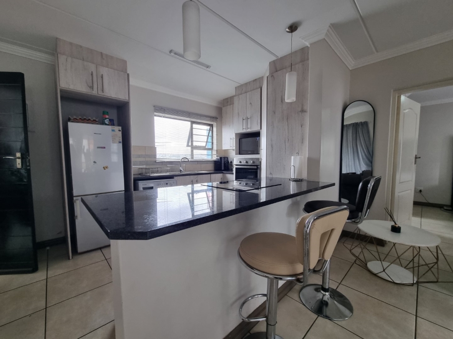 2 Bedroom Property for Sale in Amberfield Gauteng