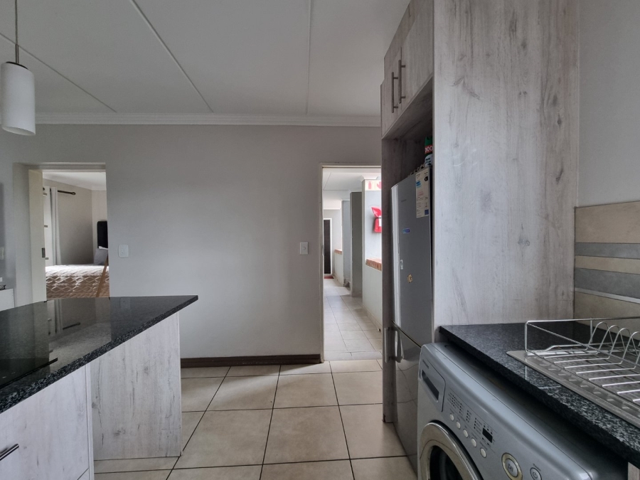 2 Bedroom Property for Sale in Amberfield Gauteng