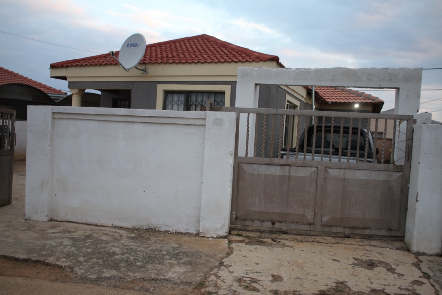 3 Bedroom Property for Sale in Dobsonville Ext 4 Gauteng